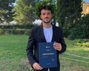 tentoni laurea1.jpg