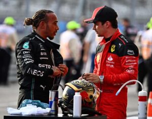 Ferrari annuncia, Hamilton alla guida della Rossa dal 2025